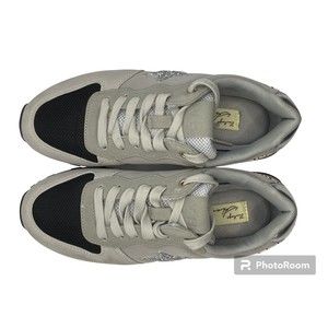 Vintage Havana Gray and Black Athletic Shoes